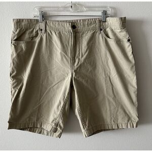 The North Face Chino Beige Shorts Men Size 40x10 Cotton Logo Back Pocket Casual